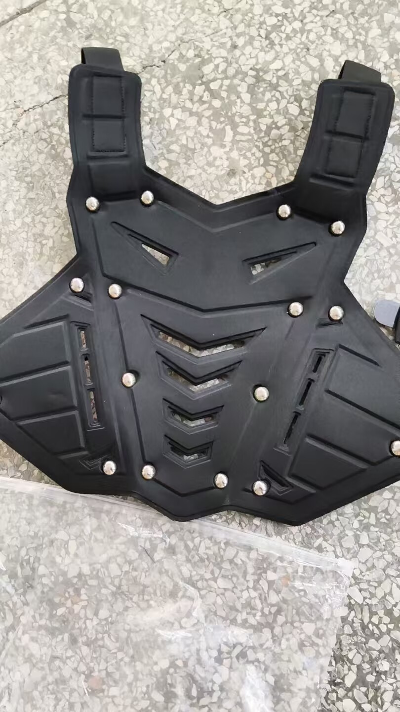 سترة واقية للدراجات النارية، د - مراجعة Chest Protector Armor وسعره